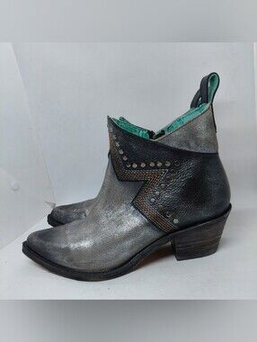 Corral Ankle Boots Western Womens Size 7 Zipper Gray Silver Leather Shoes F1245